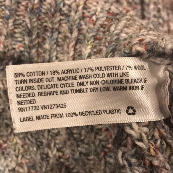 Universal Thread Sweater - Picture 9 of 10